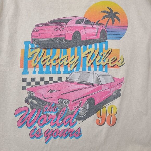 Popular Girl Vacay Vibes 98 Retro Car Graphic T-Shirt L Beige - Picture 2 of 8